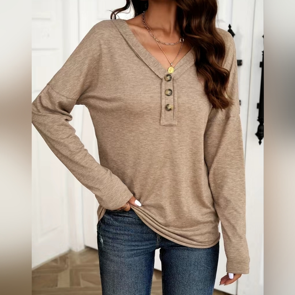 Long Sleeved Henley Beige NIP - Picture 2 of 5